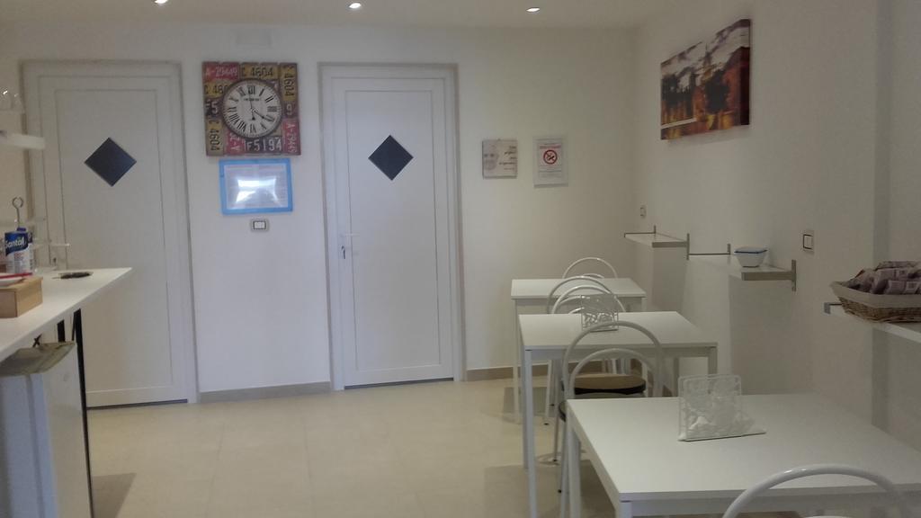 Le Tre Rose Bed & Breakfast Casamassima Bagian luar foto