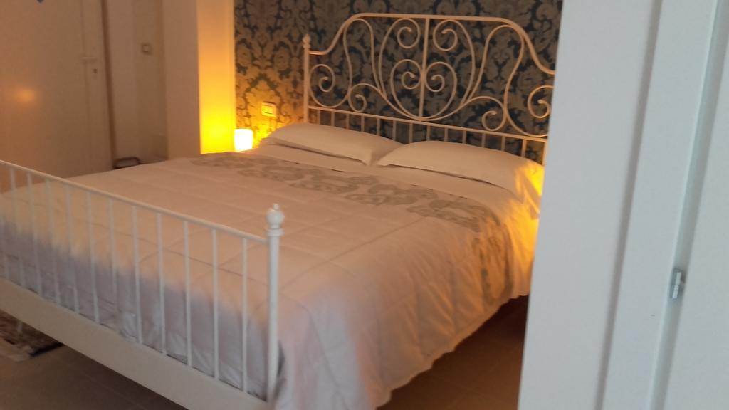 Le Tre Rose Bed & Breakfast Casamassima Bagian luar foto